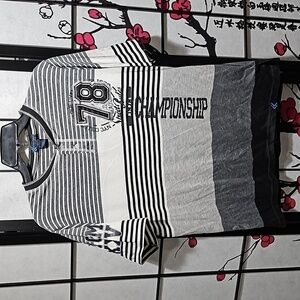 Street Rules Henley Graphic Tee Shirt Urban Striped Size Large